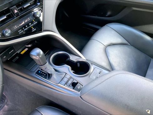 Used 2024 Toyota Camry XSE image 16