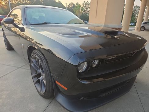 Used 2020 Dodge Challenger R/T Scat Pack w/ Plus Package RWD image 8
