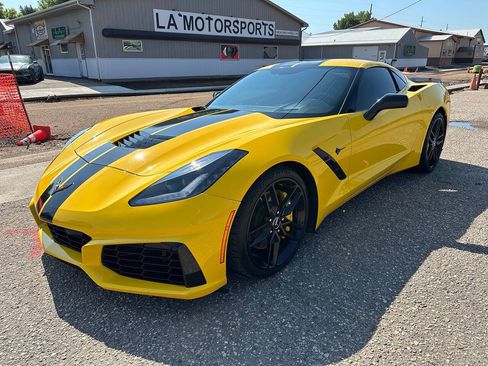 Used 2015 Chevrolet Corvette Stingray Coupe w/ 2LT Preferred Equipment Group RWD image 9