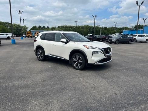Used 2021 Nissan Rogue Platinum AWD/4WD image 1