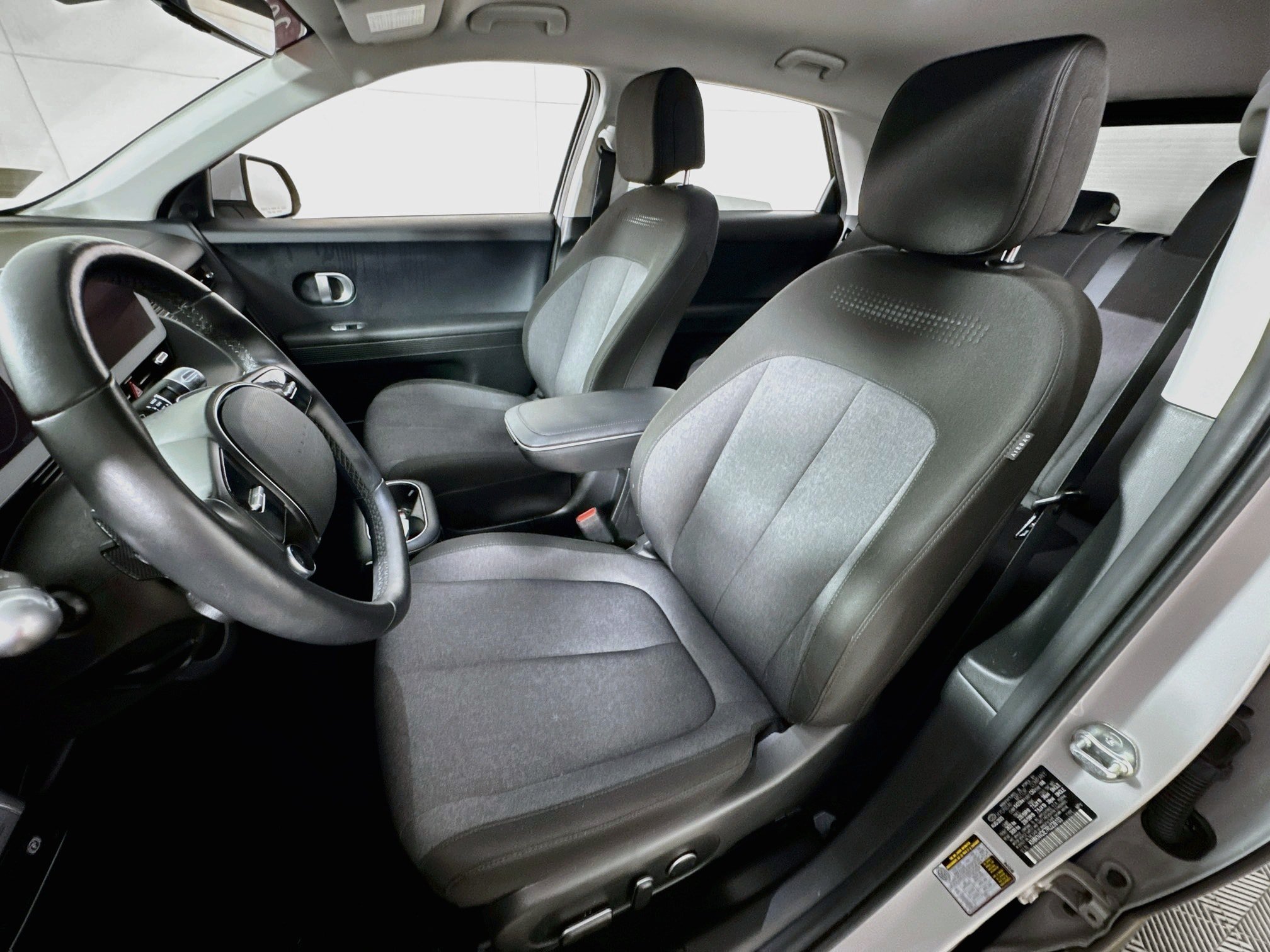 Used 2024 Hyundai Ioniq 5 SEL RWD image 14