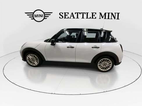 New 2026 MINI Cooper S image 7