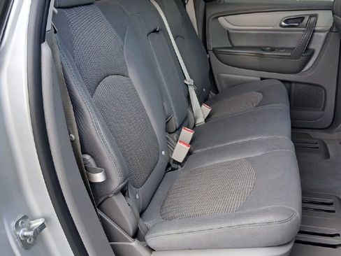 Used 2017 Chevrolet Traverse LS image 15