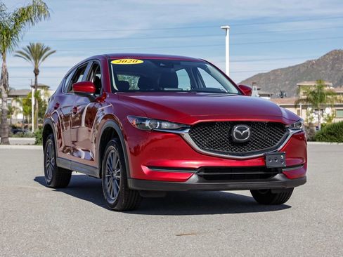 Used 2020 MAZDA CX-5 Sport image 2