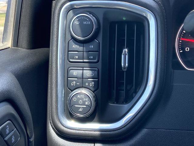 Used 2023 Chevrolet Silverado 2500 High Country AWD/4WD image 14