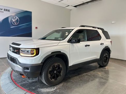 Used 2026 Honda Passport TrailSport Elite image 2