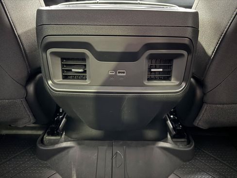 New 2026 Chevrolet Silverado 1500 RST w/ Redline Edition AWD/4WD image 15