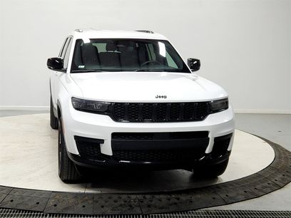 Used 2024 Jeep Grand Cherokee L Altitude
