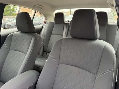 Used 2025 Toyota Corolla LE w/ LE Premium Package FWD image 20