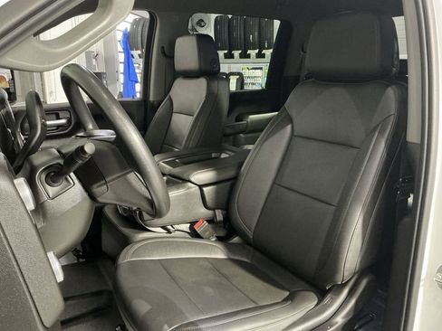 Used 2021 GMC Sierra 2500 4x4 Crew Cab w/ Convenience Package image 21