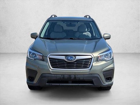 Used 2019 Subaru Forester Premium image 2