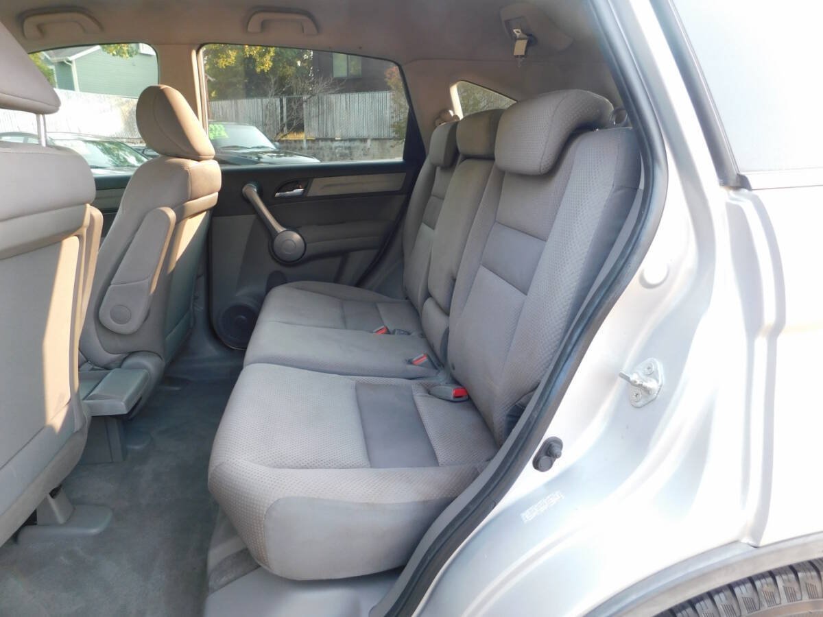 Used 2009 Honda CR-V LX image 6