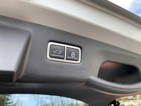 Used 2023 Kia Sorento EX image 7