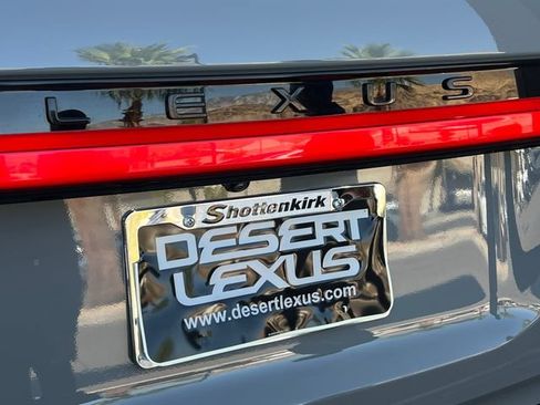 Used 2025 Lexus GX 550 w/ Accessory Package (32) AWD/4WD image 21