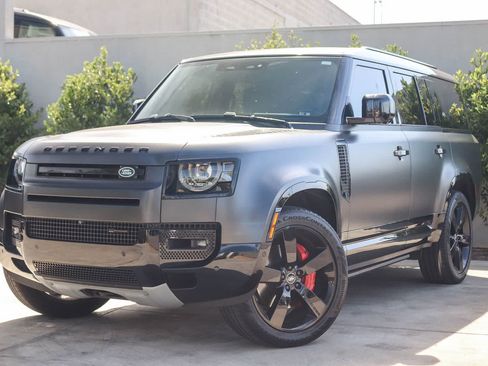 Used 2023 Land Rover Defender 130 X-Dynamic SE AWD/4WD image 1
