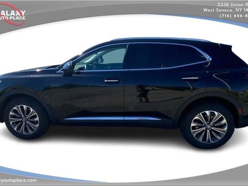 Used 2024 Buick Envision Preferred AWD/4WD image 8