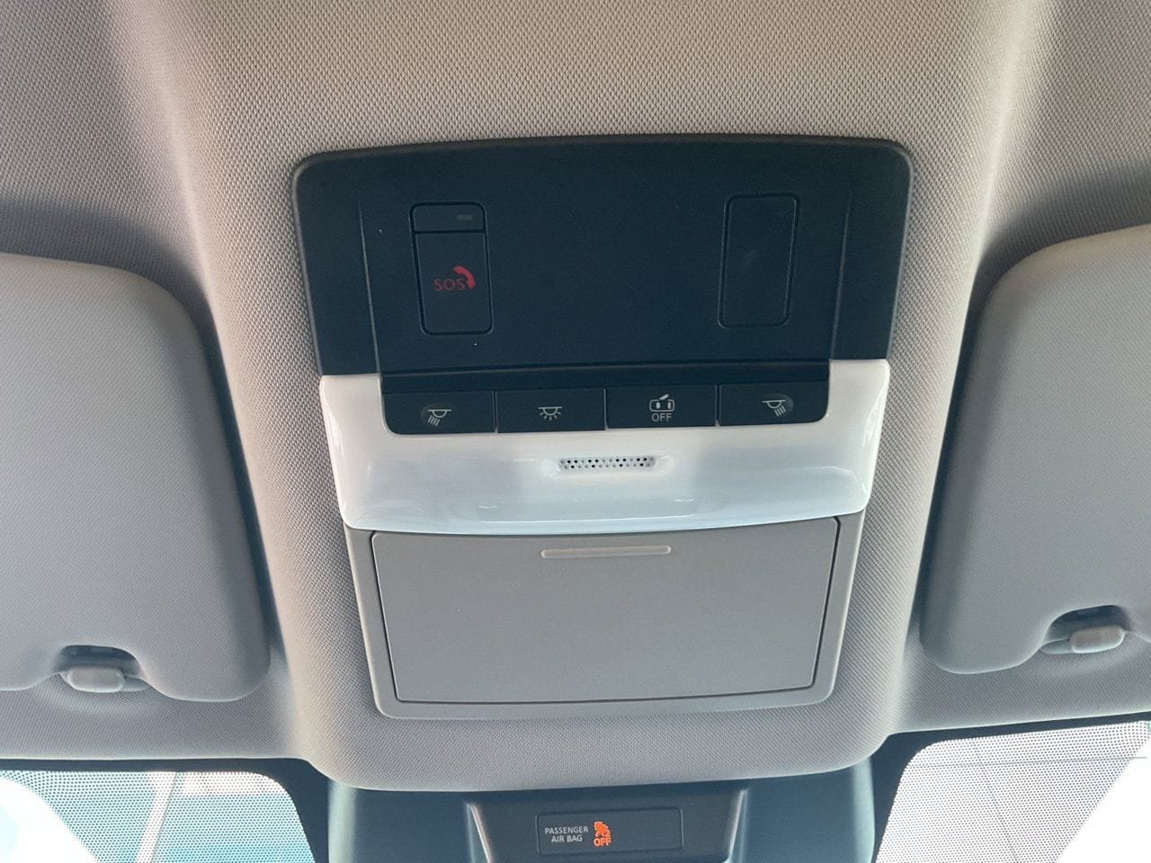 Used 2025 Nissan Rogue SV FWD image 14