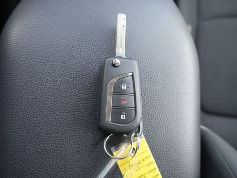 Used 2025 Toyota RAV4 LE image 35