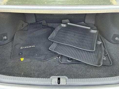 Used 2022 Lexus ES 350 w/ Accessory Package 2 FWD image 13
