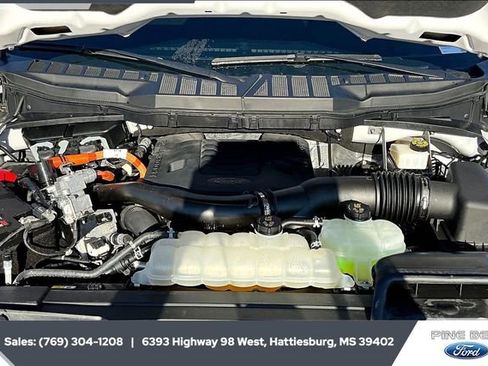 Used 2023 Ford F150 XLT w/ Equipment Group 302A High image 8