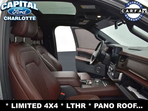 Used 2022 Ford Expedition Max Limited image 10