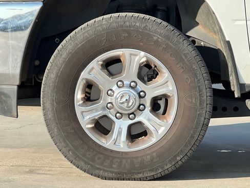 Used 2024 RAM 2500 Big Horn image 27