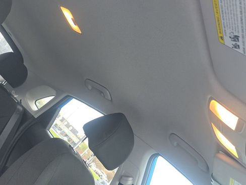 Used 2021 Hyundai Kona SEL w/ Cargo Package image 10