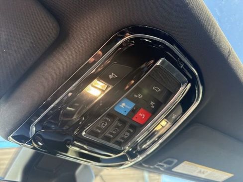 Used 2023 Jeep Grand Cherokee L Overland w/ Advanced Protech Group III image 27