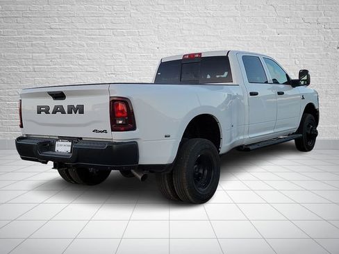 New 2026 RAM 3500 Tradesman AWD/4WD image 4