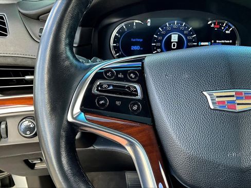 Used 2017 Cadillac Escalade Premium Luxury image 20
