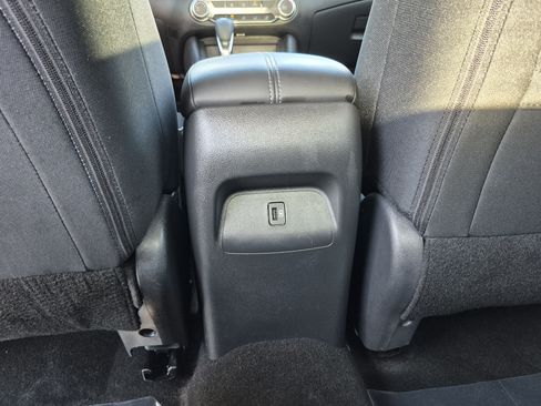 Certified 2024 Nissan Sentra SV FWD image 18