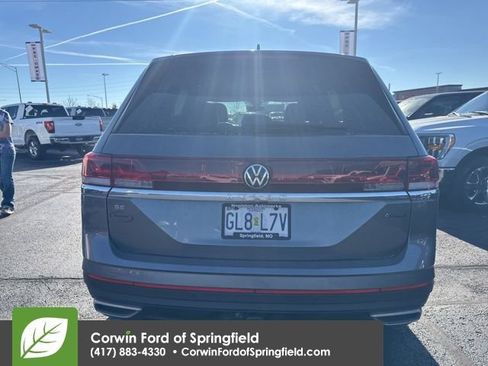 Used 2024 Volkswagen Atlas SE image 6