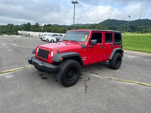 Used 2011 Jeep Wrangler Unlimited Sport AWD/4WD image 4