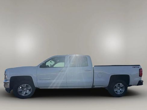 Used 2017 Chevrolet Silverado 1500 LT w/ LT Fleet Plus Package AWD/4WD image 4