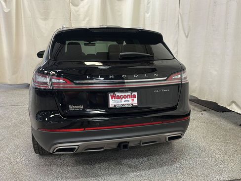 Used 2020 Lincoln Nautilus Reserve w/ Equipment Group 202A AWD/4WD image 4
