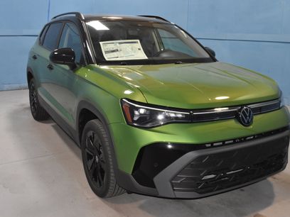 New 2026 Volkswagen Taos SE