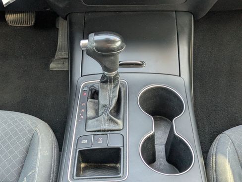Used 2017 Kia Sorento AWD image 21