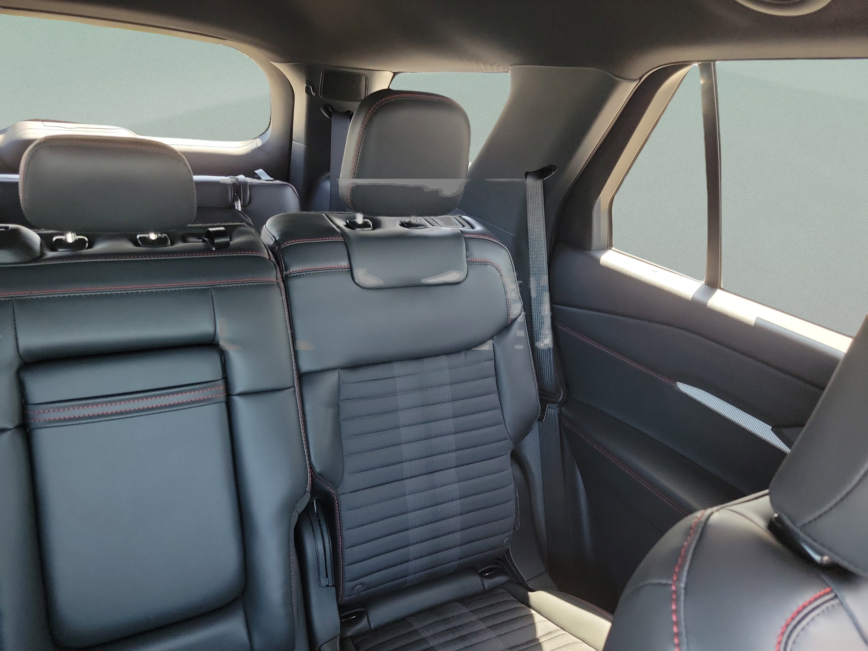 New 2026 Ford Explorer ST-Line w/ Premium Package RWD image 10