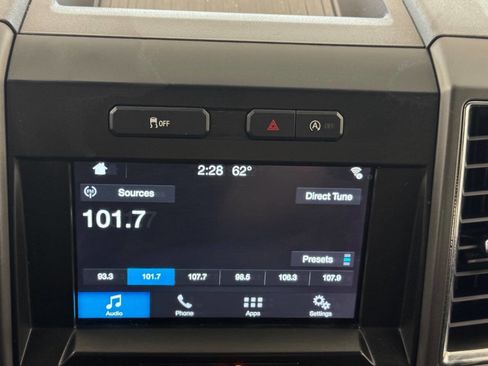 Used 2016 Ford F150 XLT w/ Equipment Group 302A Luxury image 30