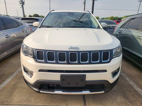 Used 2021 Jeep Compass Limited AWD/4WD image 2