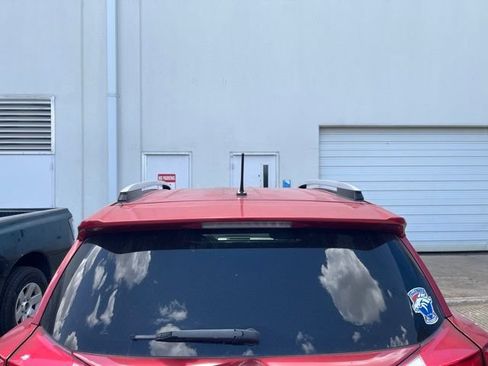 Used 2015 Toyota RAV4 LE FWD image 9
