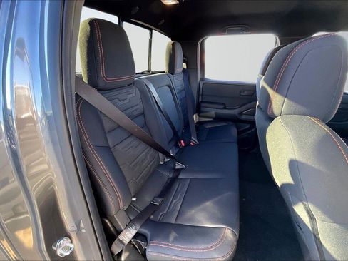 New 2026 Nissan Frontier PRO-4X w/ Tow Package AWD/4WD image 10