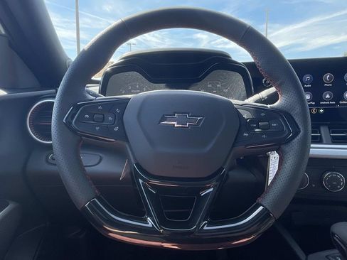 New 2026 Chevrolet Trax RS w/ Sunroof Package image 23