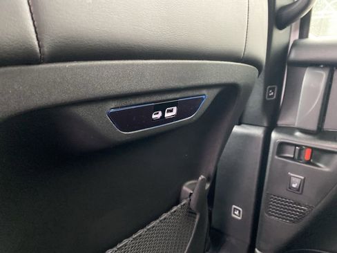 New 2026 Chrysler Pacifica Limited w/ S Appearance Package image 23