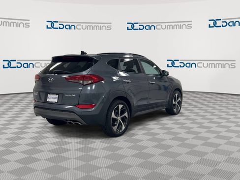 Used 2016 Hyundai Tucson Limited w/ Option Group 03 FWD image 8