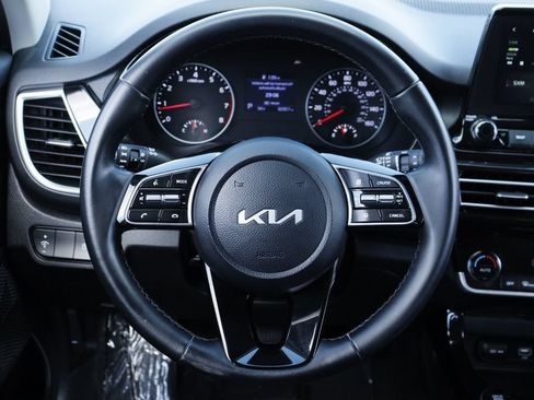 Used 2023 Kia Seltos EX AWD/4WD image 24
