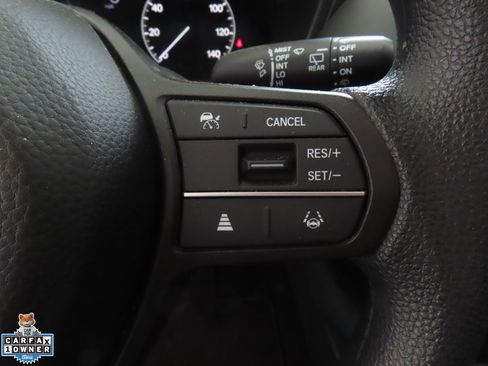 Used 2025 Honda HR-V LX image 14