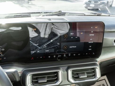 Used 2024 Ford Mustang Premium image 17