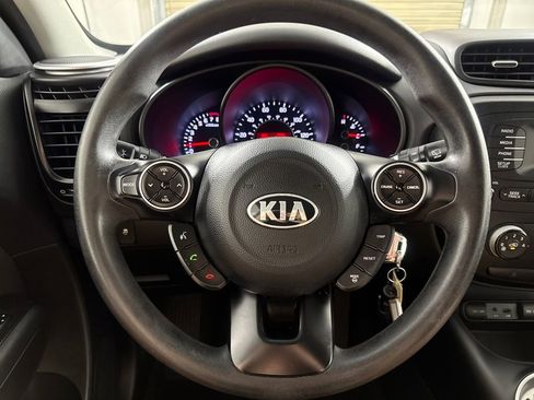 Used 2015 Kia Soul image 13