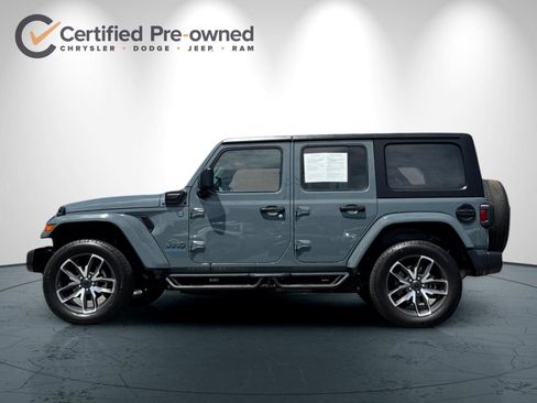 Certified 2024 Jeep Wrangler Unlimited AWD/4WD image 7
